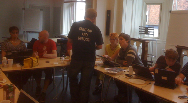 Shut up and reboot - image from WordPress meetup 12 July 2009 Shut up and reboot!